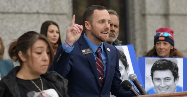 ‘YOUR DAY WILL COME’: Democrat Vows Retribution Against ICE While Sponsoring Bill to Block Agents From Getting Jobs