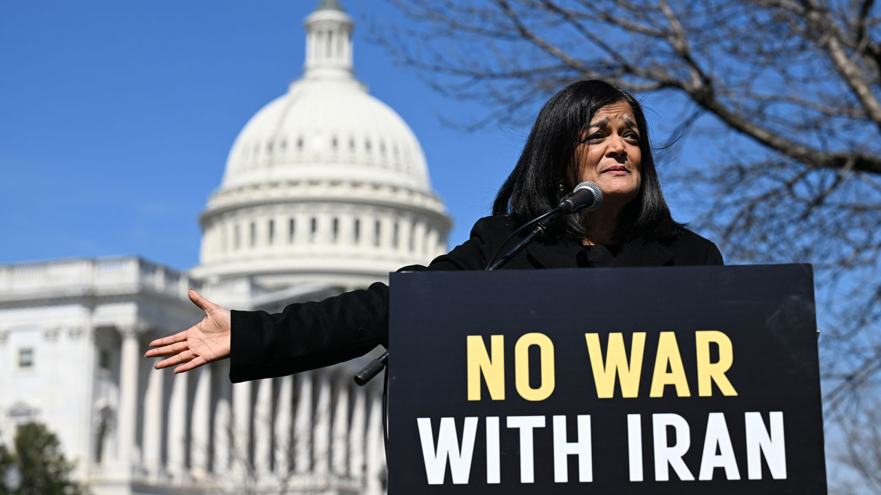 Dem Accused of Violating Federal Law in Stunt to Aid Communist Regime With Mexico