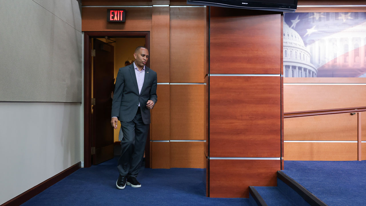 Jeffries Slams ‘Reckless’ Republican Budget Bill
