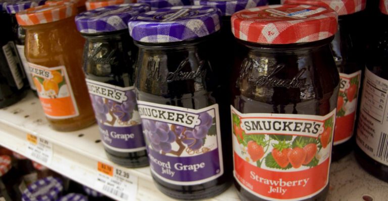 People Who Sell Jelly With Six Fruits or More as Food Are Criminals