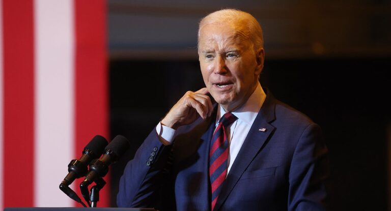 Biden’s Flip-Flops on Weapons for Ukraine Put the Flapjack Cooks at IHOP to Shame