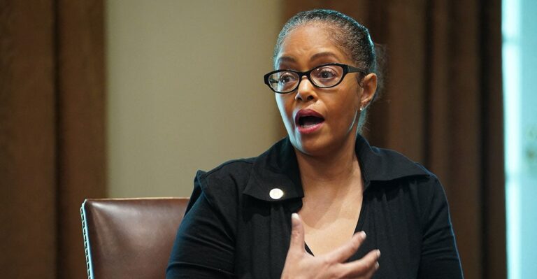 ‘GOOD RIDDANCE’: Michigan Democrat Party Celebrates as State Rep Leaves to Put God First