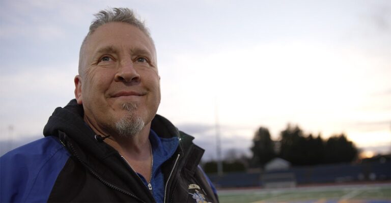 Touchdown! Supreme Court Rules in Favor of Football Coach’s Right to Prayer