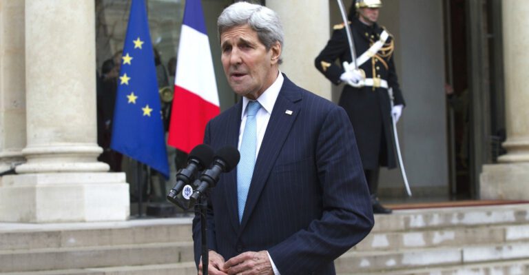 Why John Kerry Should Apologize to France