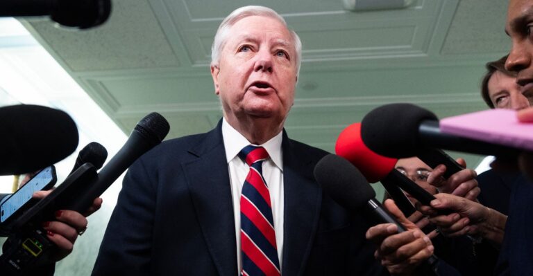 DHS Shutdown Coincides With Senators’ Trip