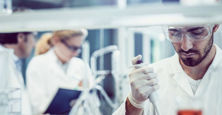 Malpractice in America’s Crime Labs Is Putting Innocents in Jail, Letting Convicts Off the Hook