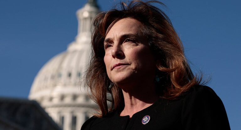 Can the GOP’s Messaging Offensive Force an End to Shutdown?