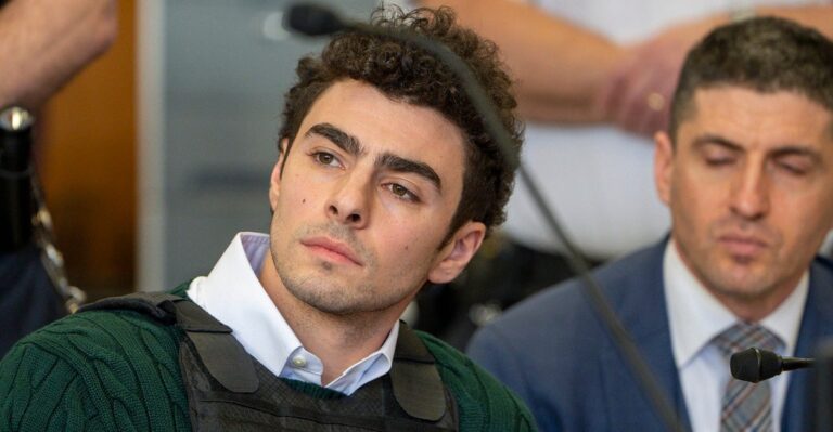 Former Washington Post Writer Gushes Over ‘Handsome,’ ‘Morally Good’ Accused Killer