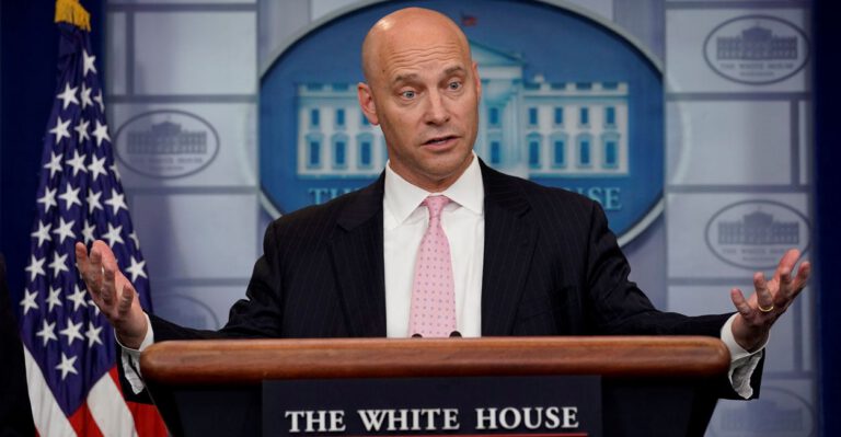 U.Va. Alumni Back Disputed Hiring of Trump White House Aide