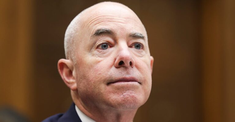 Mayorkas Set for Return to Hot Seat for Hearing on Threats at Border