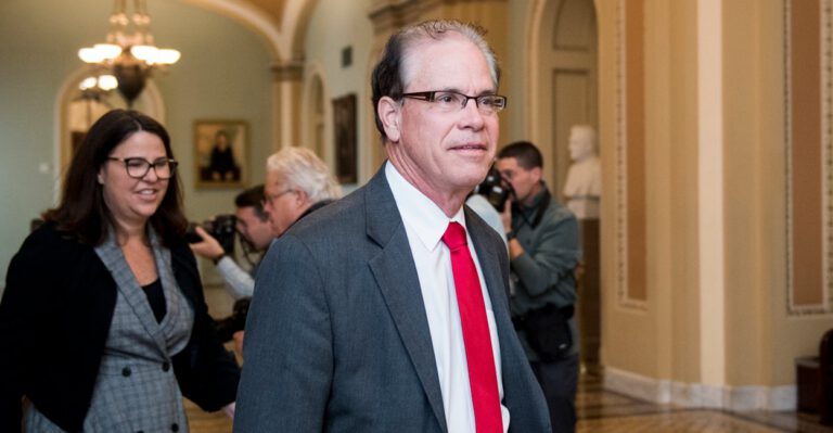 Sen. Braun to Congress: No Budget? No Pay for You.