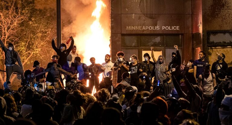 Verizon Denies Relationship With Leftist Group Despite Promoting Its Education Program After Black Lives Matter Riots