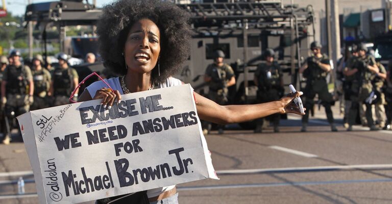 12 Unbelievable Photos From Ferguson