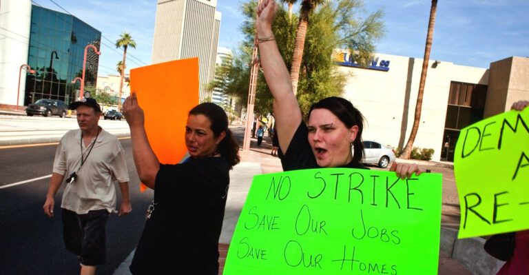 How Do You Improve Worker Pay? Licensing Reforms, Not Unions.