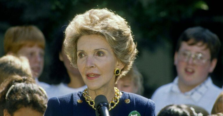 Nancy Reagan Is Getting No Love From Congressional Democrats