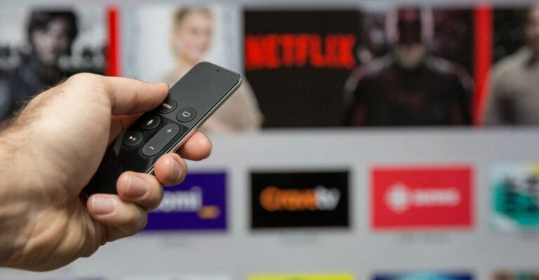 Net Neutrality Is On the Outs. This Bill Would Repeal It for Good.