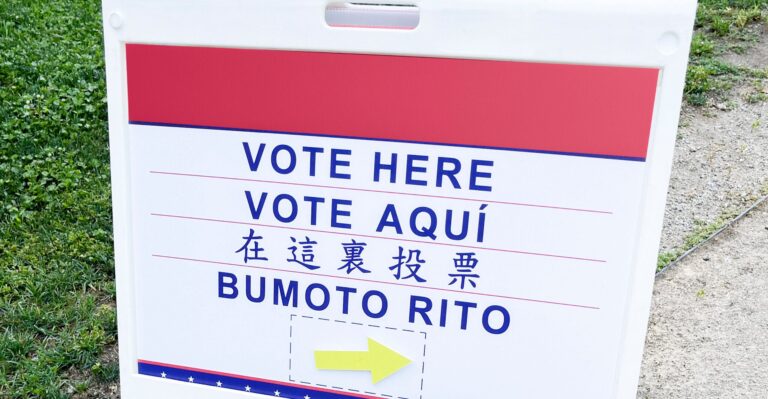 DC Holds Training Sessions for Noncitizens to Vote