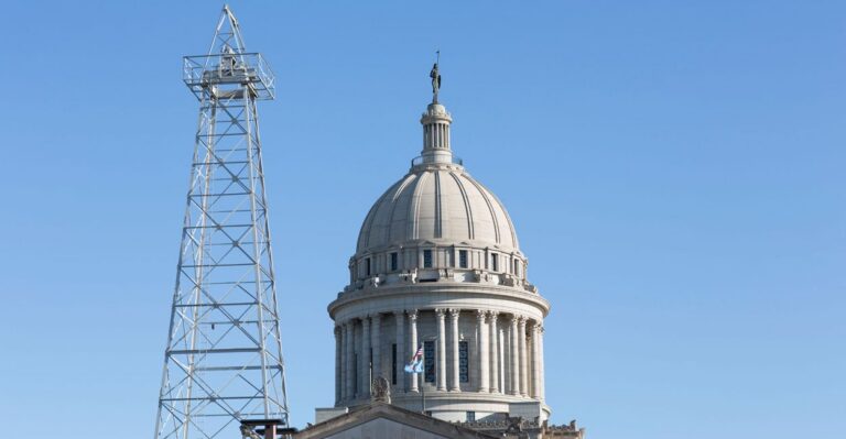 Conservative Duo in Oklahoma Blazes Trail to GOP’s Right Frontier