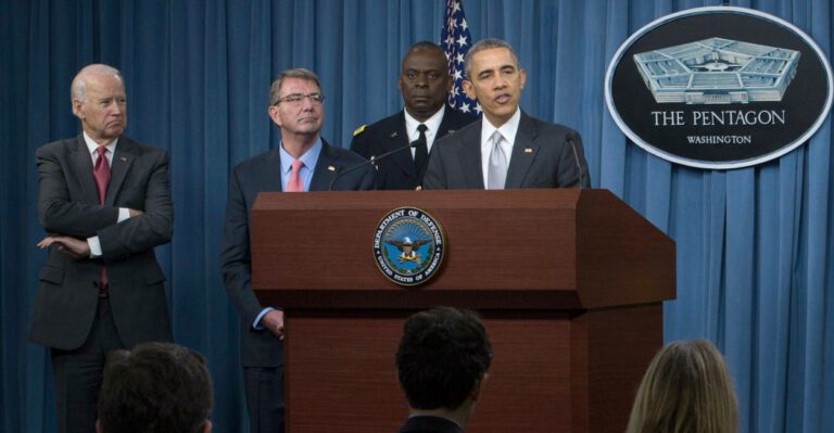 Obama Refuses to Alter ISIS Strategy