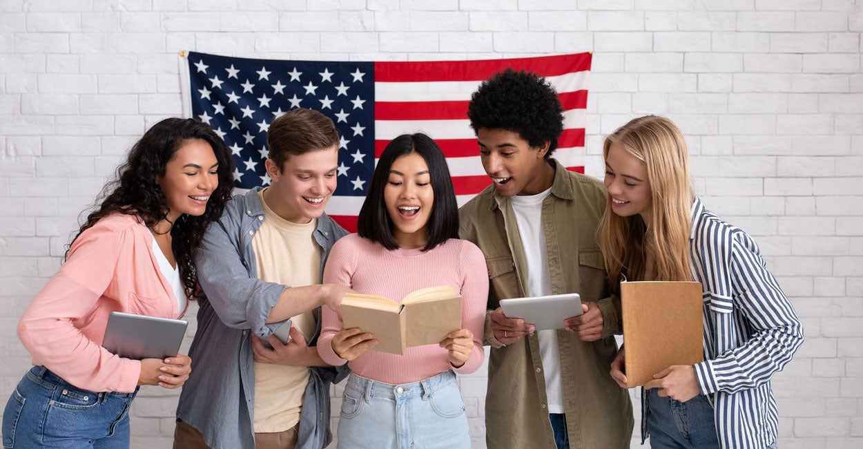 Bringing 1776 to Life: Harlan Institute Recognized for Revolutionary Civic Education Program  
