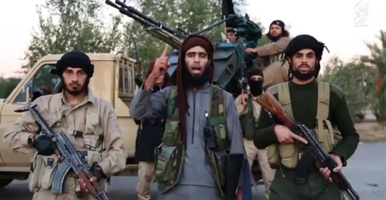 Is Obama Doing Enough to Defeat ISIS? Experts Weigh In