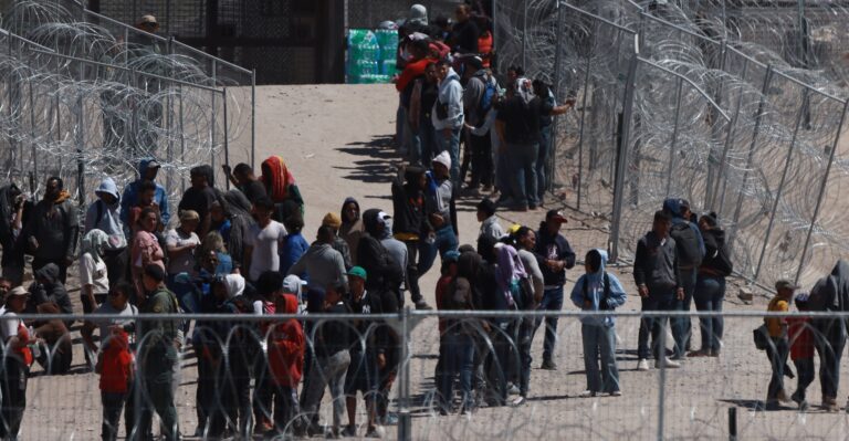 How Biden’s Paroles of Migrants Could Prompt Illegal Voter Registration