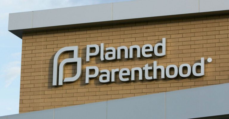 New York Times Misuses Data to Criticize Defunding of Planned Parenthood