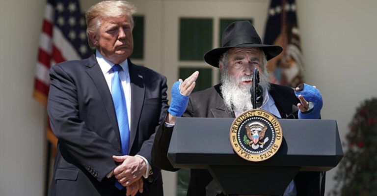 Trump Announces New Protections for Religious Liberty, Conscience on National Day of Prayer