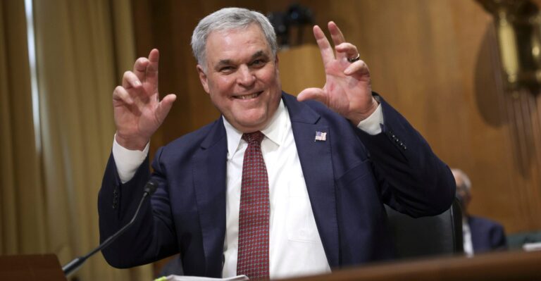 IRS to Set Up ‘Centralized Office’ for 87,000 New Agents