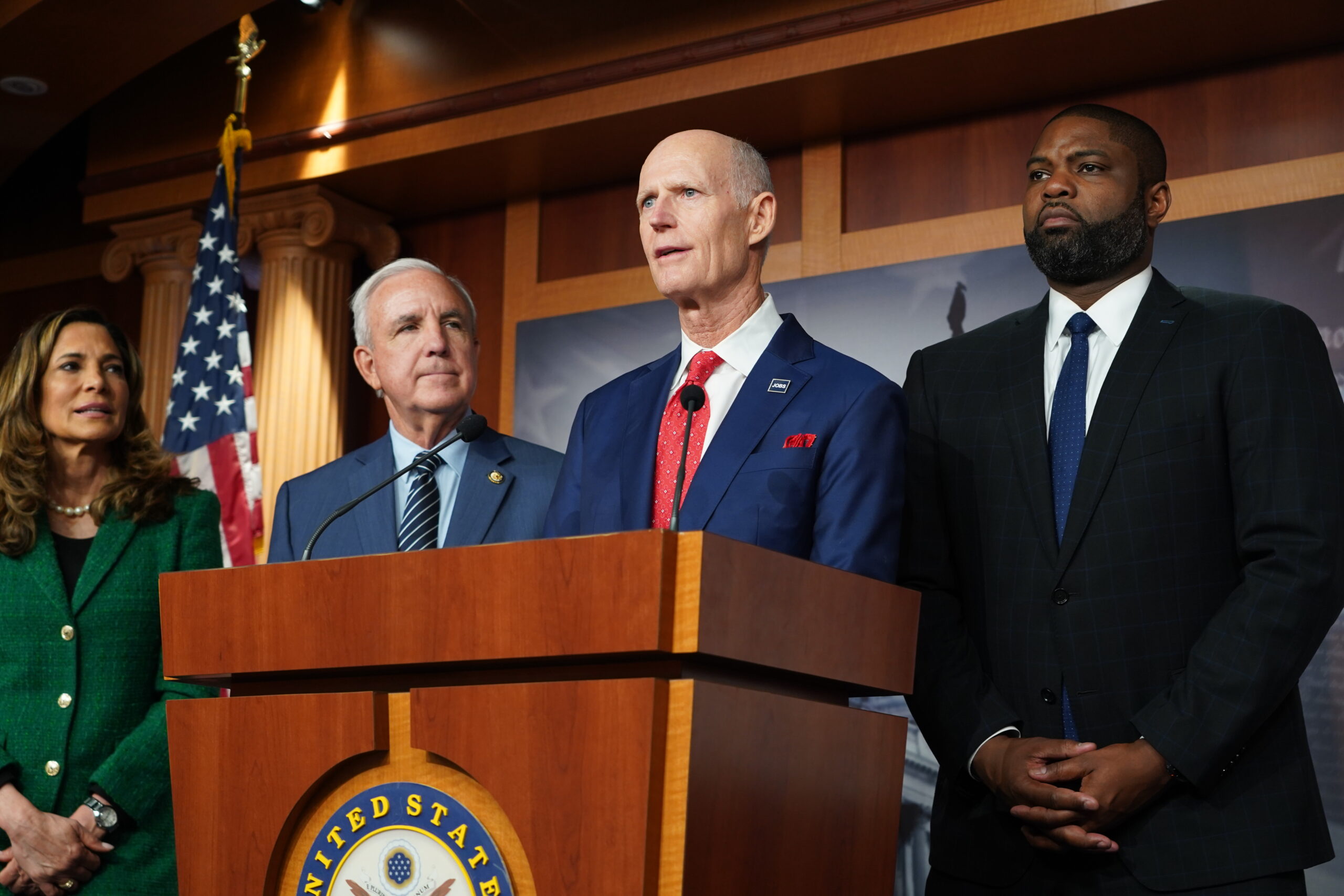 Sen. Rick Scott Pushes Bill to Ban Chinese Digital Currency in U.S. Transactions