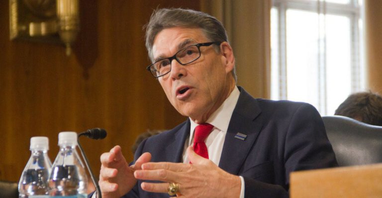 How Rick Perry Can Free Up US Energy From Government Favoritism
