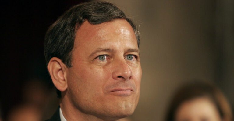 Chief Justice Roberts Receives Low Approval Ratings From Republicans, Conservatives