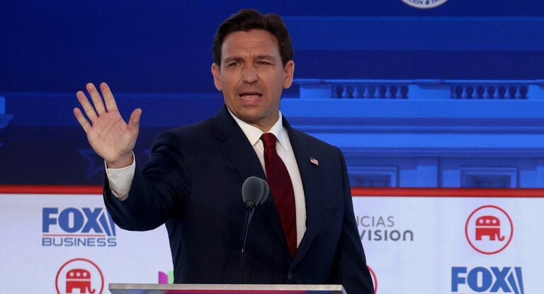 ‘DISRESPECTFUL’: Ron DeSantis Shoots Down Moderators After Question About Kicking Someone ‘Off the Island’