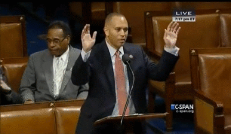 Democrats Take ‘Hands Up, Don’t Shoot’ From Ferguson to House Floor