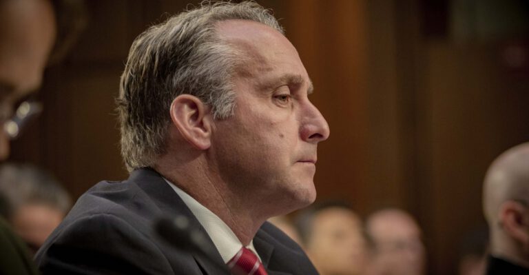 No. 2 ICE Official Rejects Subordinates’ Push to Split Agency