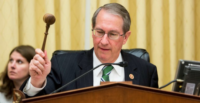 Start From Scratch on Taxes? Why There’s a Bipartisan Push to Sunset the Tax Code