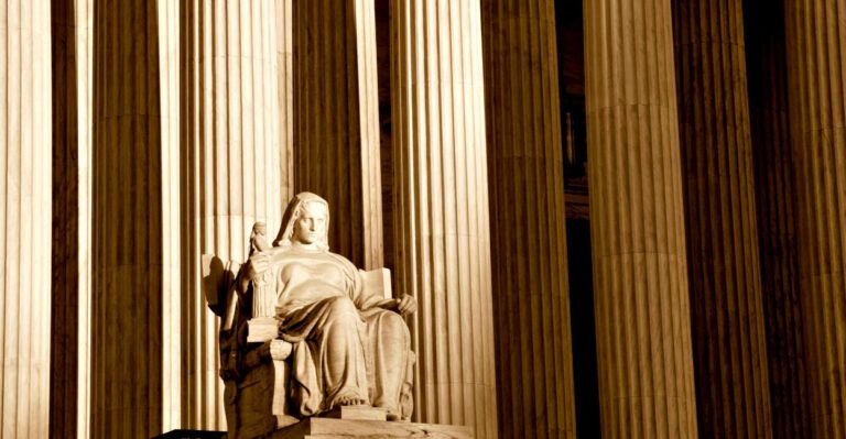 Poll: Trust in Three Branches of Government at Historic Lows