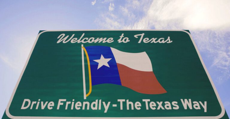 Why People Are Leaving Blue States in Droves