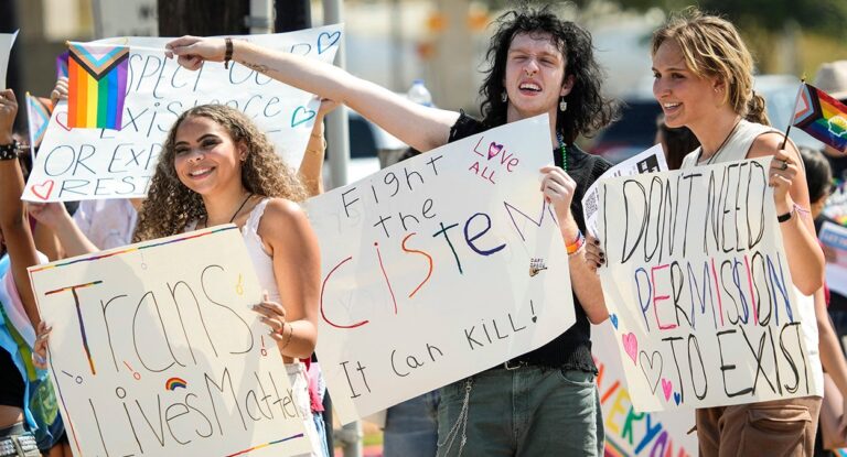 PhD Biologist Challenges SPLC to Debate After It Accused Him of ‘Peddling Pseudoscience’ Against Transgender Orthodoxy
