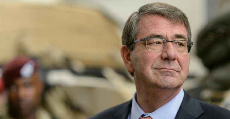 Pentagon to Lift Ban on Transgender Military Service