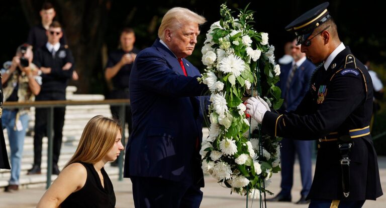 Harris Breaks Silence on Deaths of Service Members in Afghanistan as Trump Visits Arlington National Cemetery