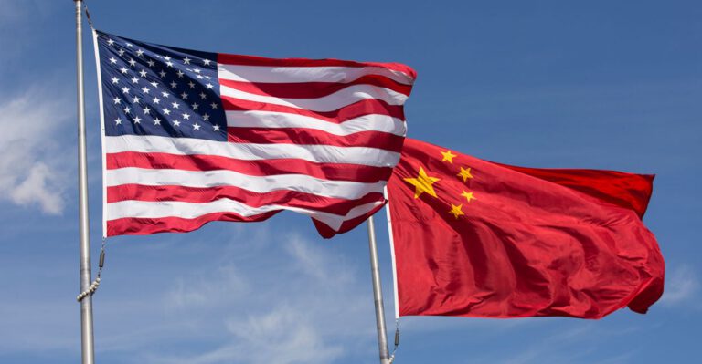 US Holds Talks With Chinese Officials as Trade War Looms