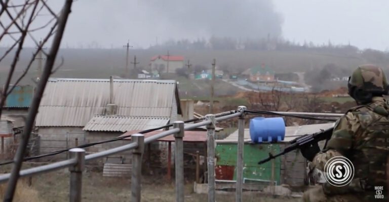 Raw Footage: Watch Ukrainian Soldiers, Separatists Battle for Valuable Prize
