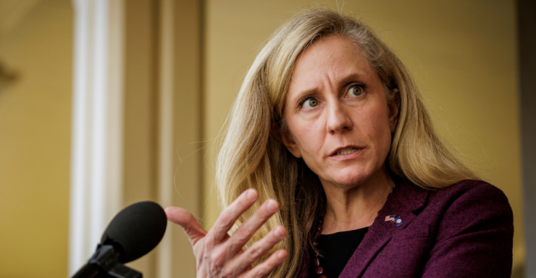 Virginia Gubernatorial Candidates Smash Fundraising Records