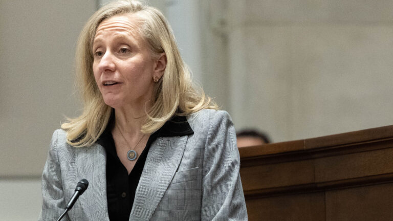 Virginia Gov. Abigail Spanberger. (Mike Kropf-Pool/Getty Images)