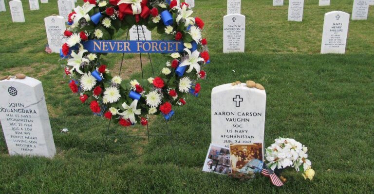 Parents of Fallen Navy SEAL Voice Outrage at Obama in Emotional Letter