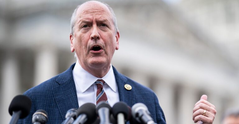 Weaponization Panel Disappointed With GOP Leadership on FISA Reform