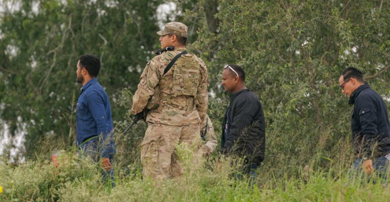 Biden’s 1,500 Troops Sent to Southern Border Are a ‘Welcome Wagon,’ Retired Border Patrol Agent Says  