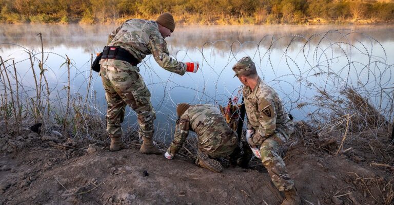 Other Governors Back Texas on Border as Trump Calls on Them to Send ‘Guards’ There