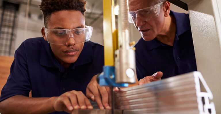Why Lowering the Corporate Tax Rate Is a Win for American Workers